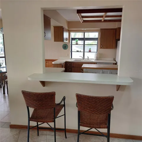 Kitchen Bar