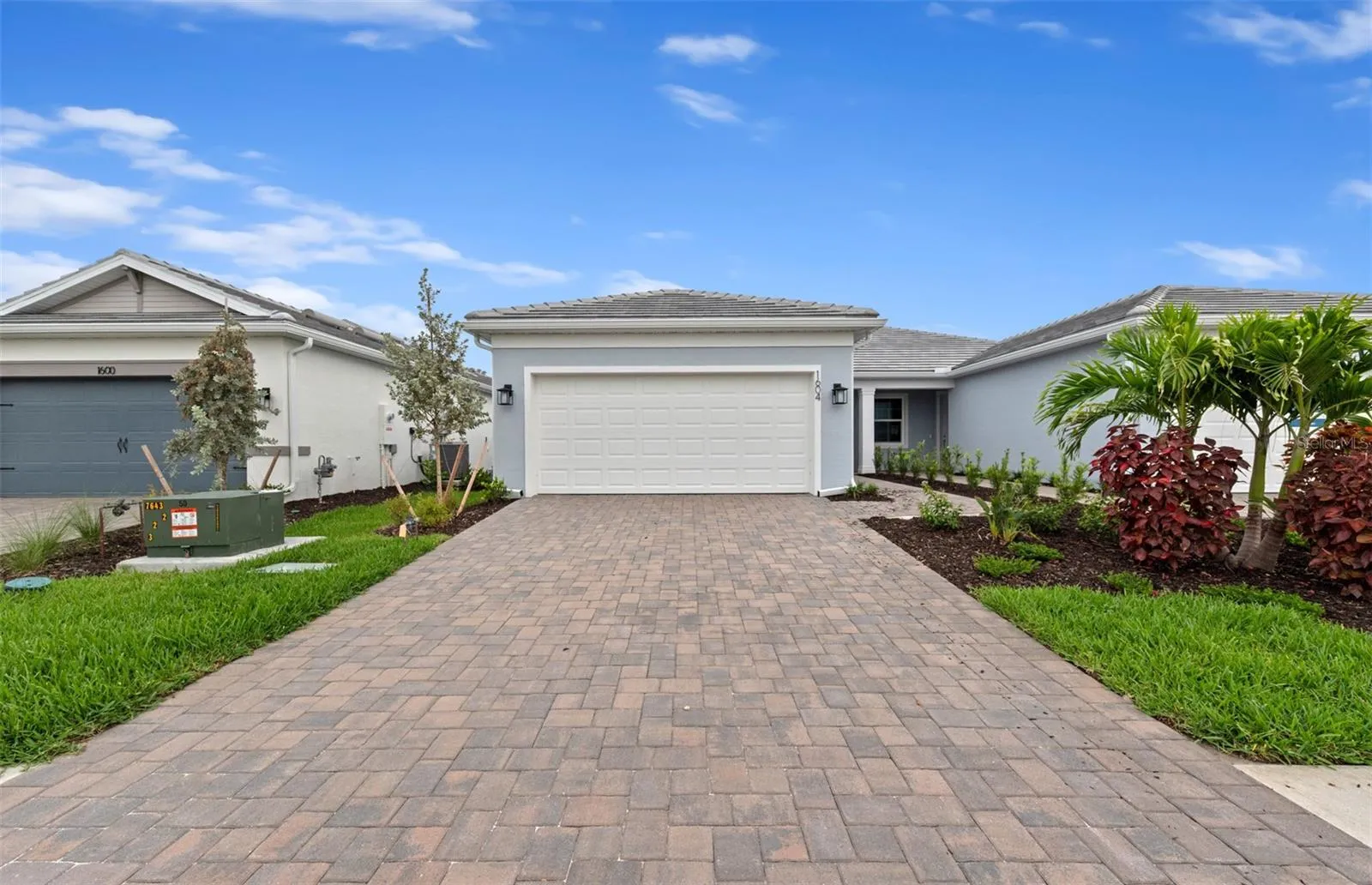 AVALIABLE NOW!!Ellenwood exterior.