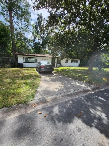 1403 Front Curb