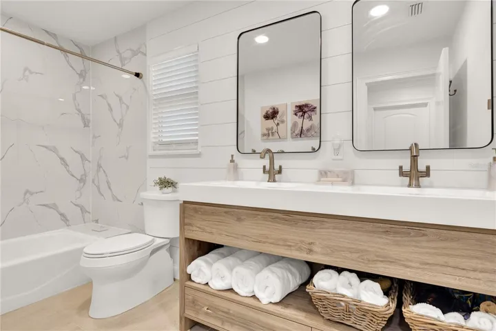 2nd Bathroom