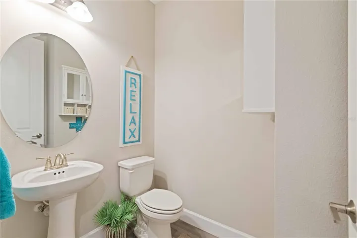 3rd Bathroom (half)