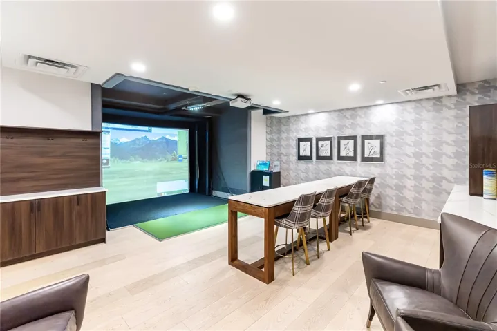 Golf simulator