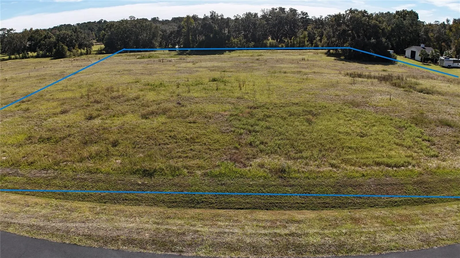 tree buffer to rear...