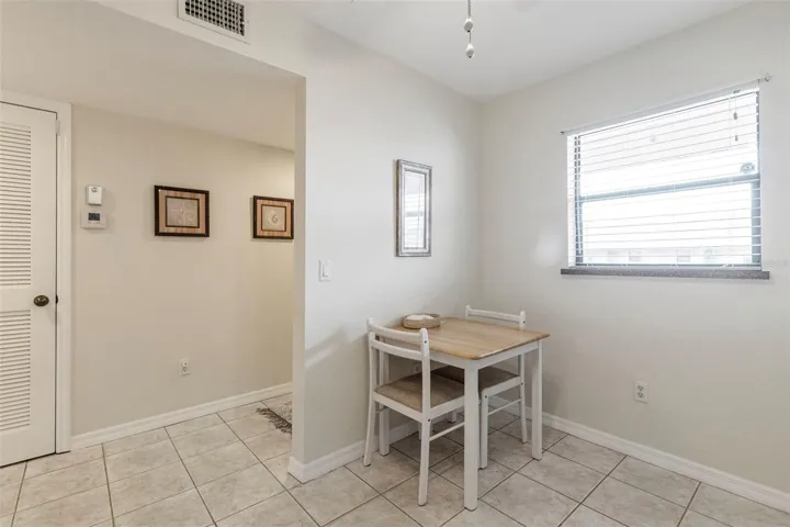 Dining nook