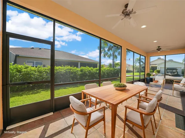 Lanai- Virtually Staged