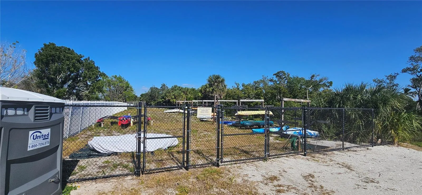 community bayfront kayak storage