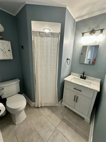 primary bath room