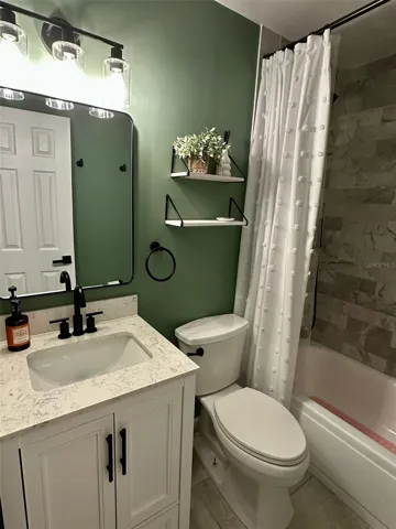 2nd Bathroom