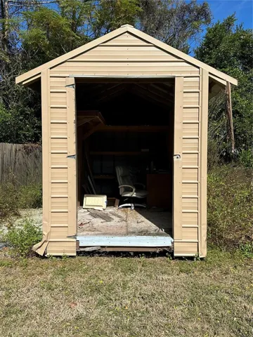 Shed