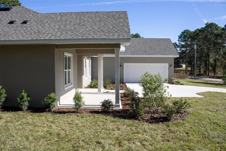 Side entry garage