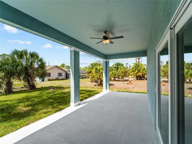 Rear Lanai