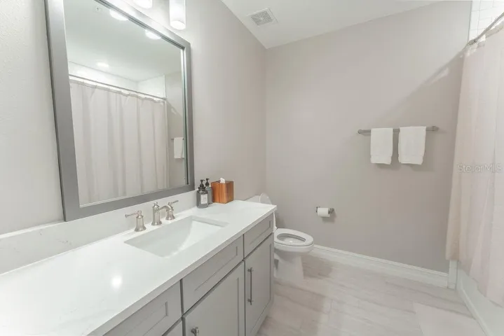 Third floor hallway bathroom.