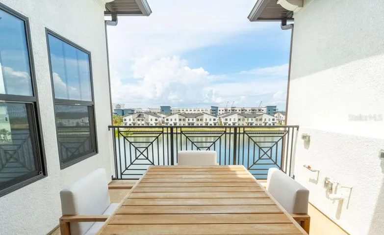 Open roof deck