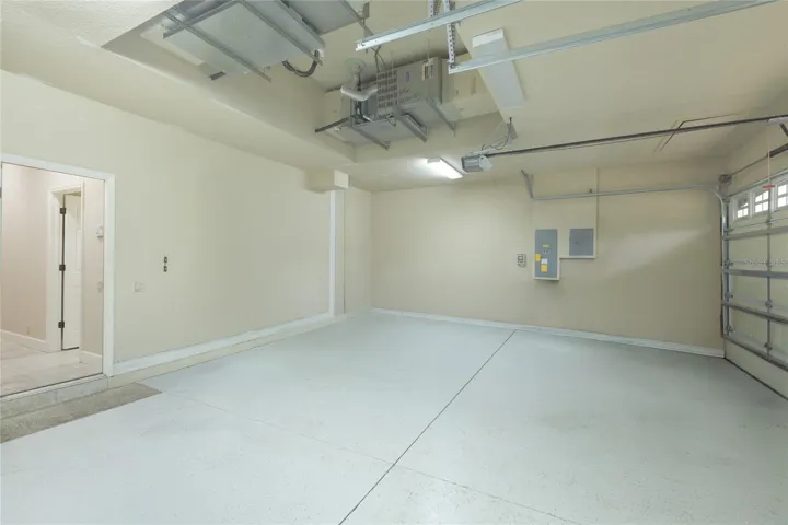 Oversized 3 car garage