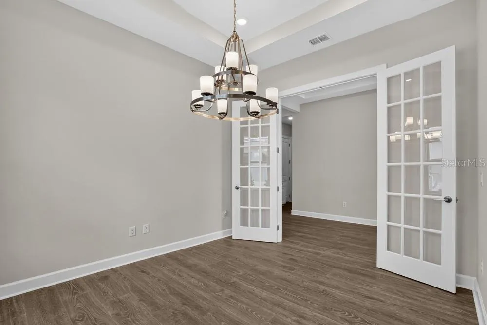 13827 Buchanan ~ Ready Now