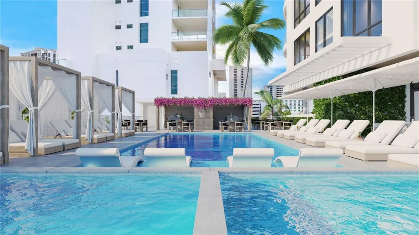 Pool with hot and cold plunge