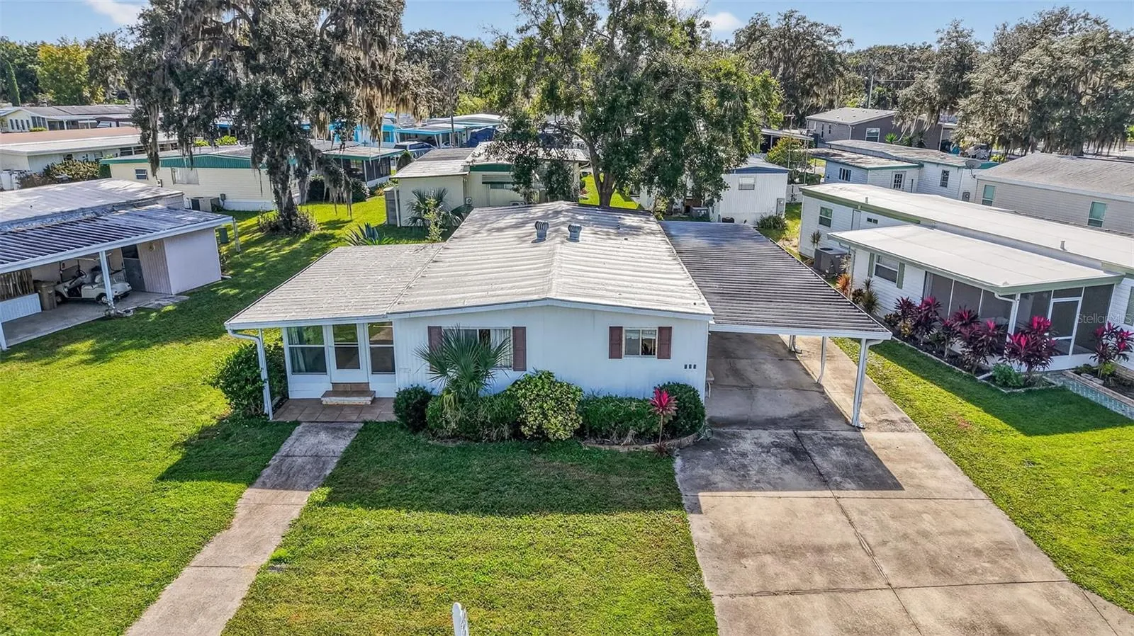 extra long and extra wide driveway