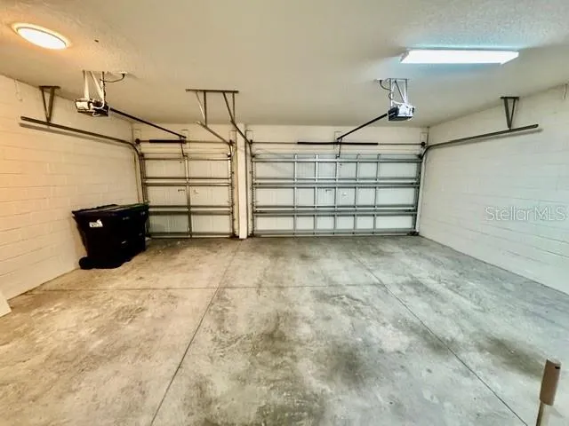 3 car garage