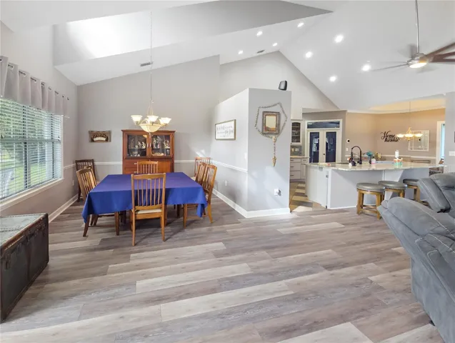Main Entrance / Dining Area