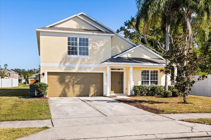 Welcome to 360 Conch Key Way in Sanford. Fresh new exterior paint, and NEW ROOF!