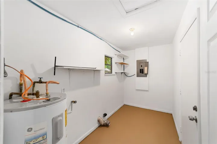 laundry room off kitchen