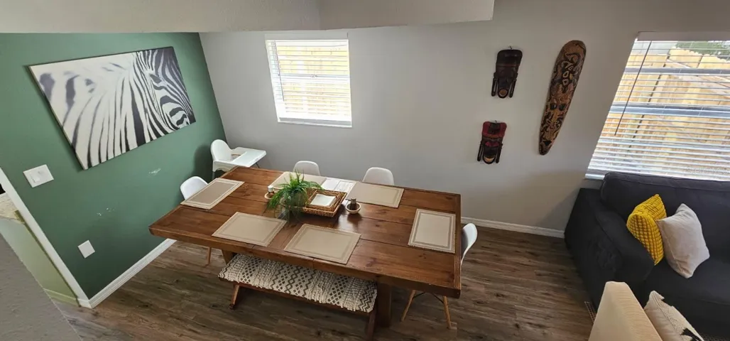 DINNING ROOM