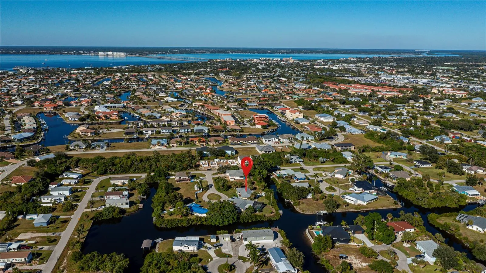 Quick Gulf Access Waterfront Home on Quiet Cut-De-Sac
