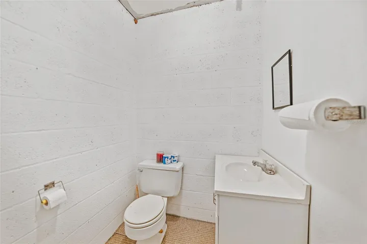BARN BATHROOM