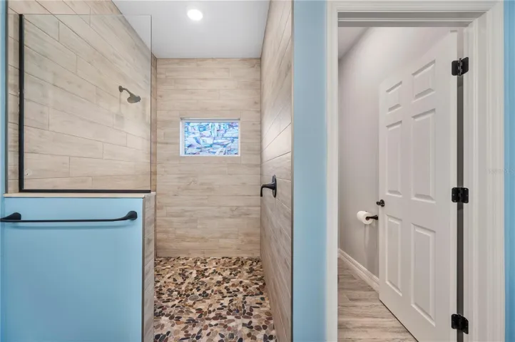 Walk in Shower