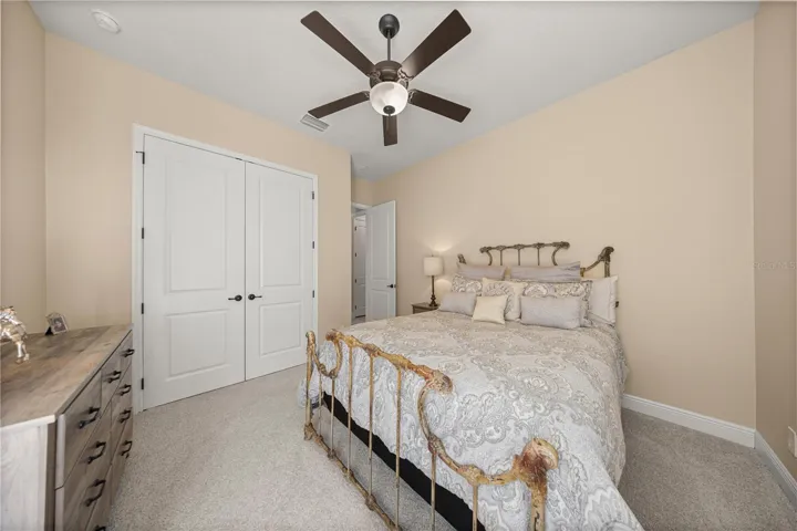 Secondary bedroom