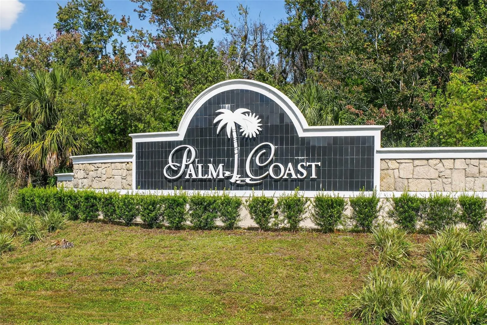 Entrance to City of Palm Coast