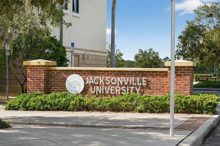 City Centre & Jacksonville University