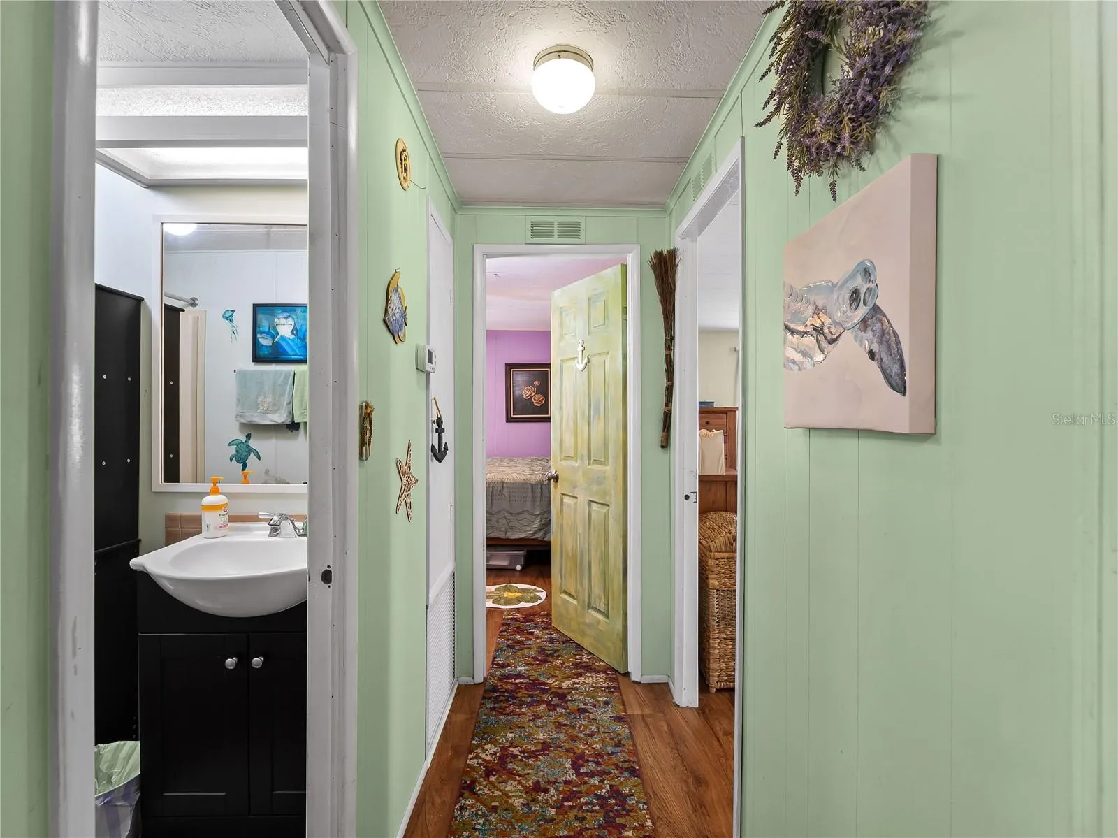 Hallway_154RarotongaRd_NorthPort_CleanFinish.jpg