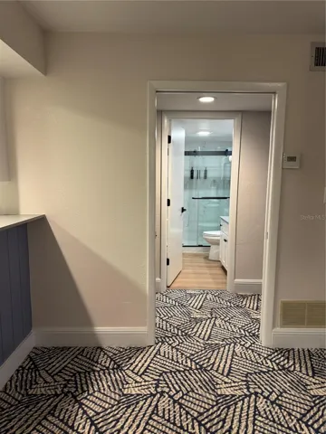 2nd bedroom entrance