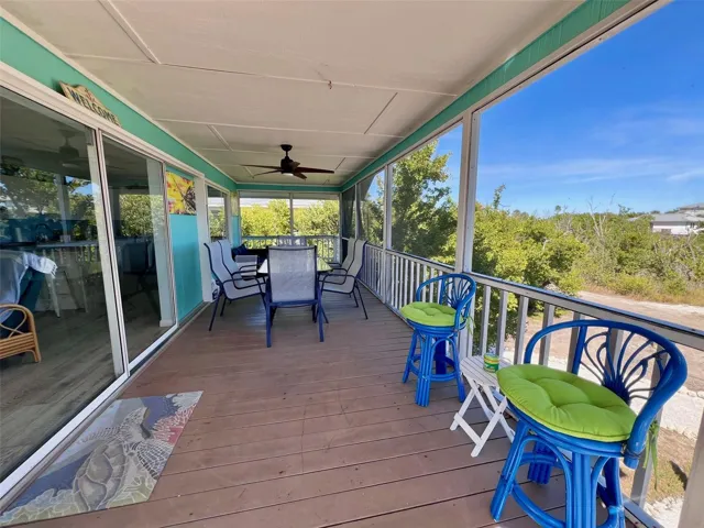 Screened in front porch