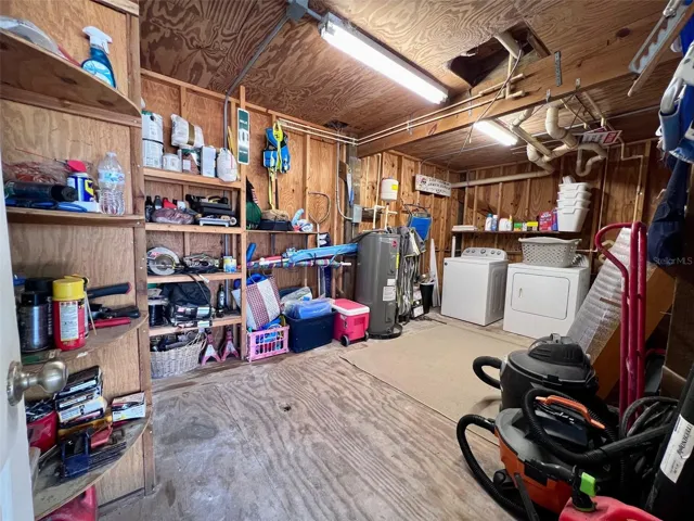 Storage/laundry room