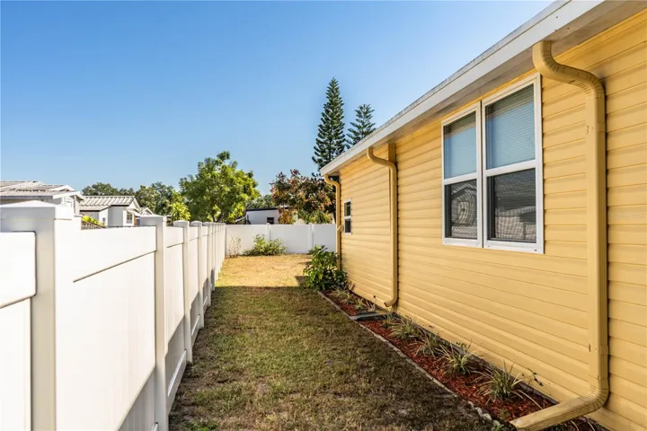 side yard