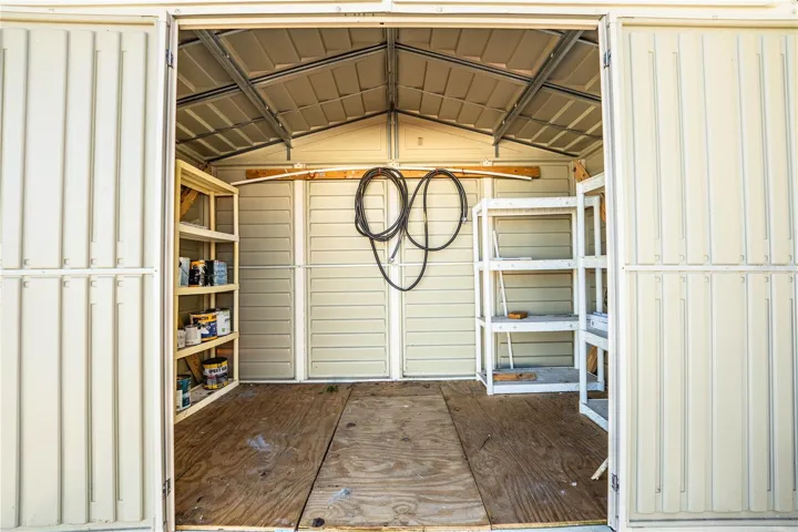 shed