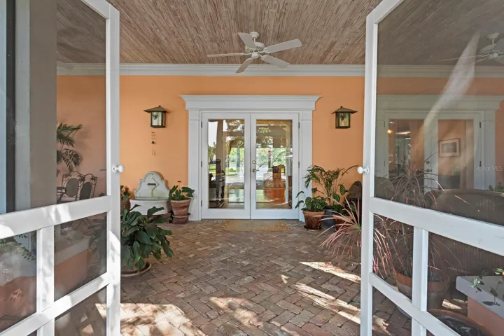 Screened Front Porch