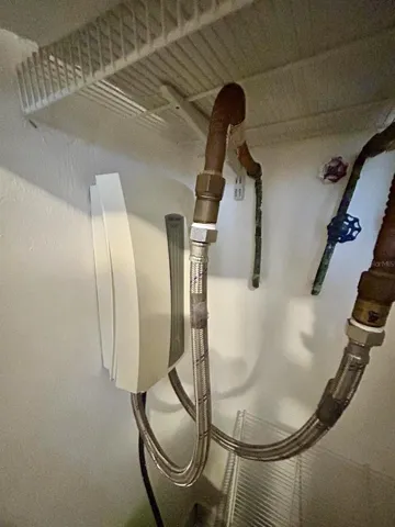 On demand Water Heater