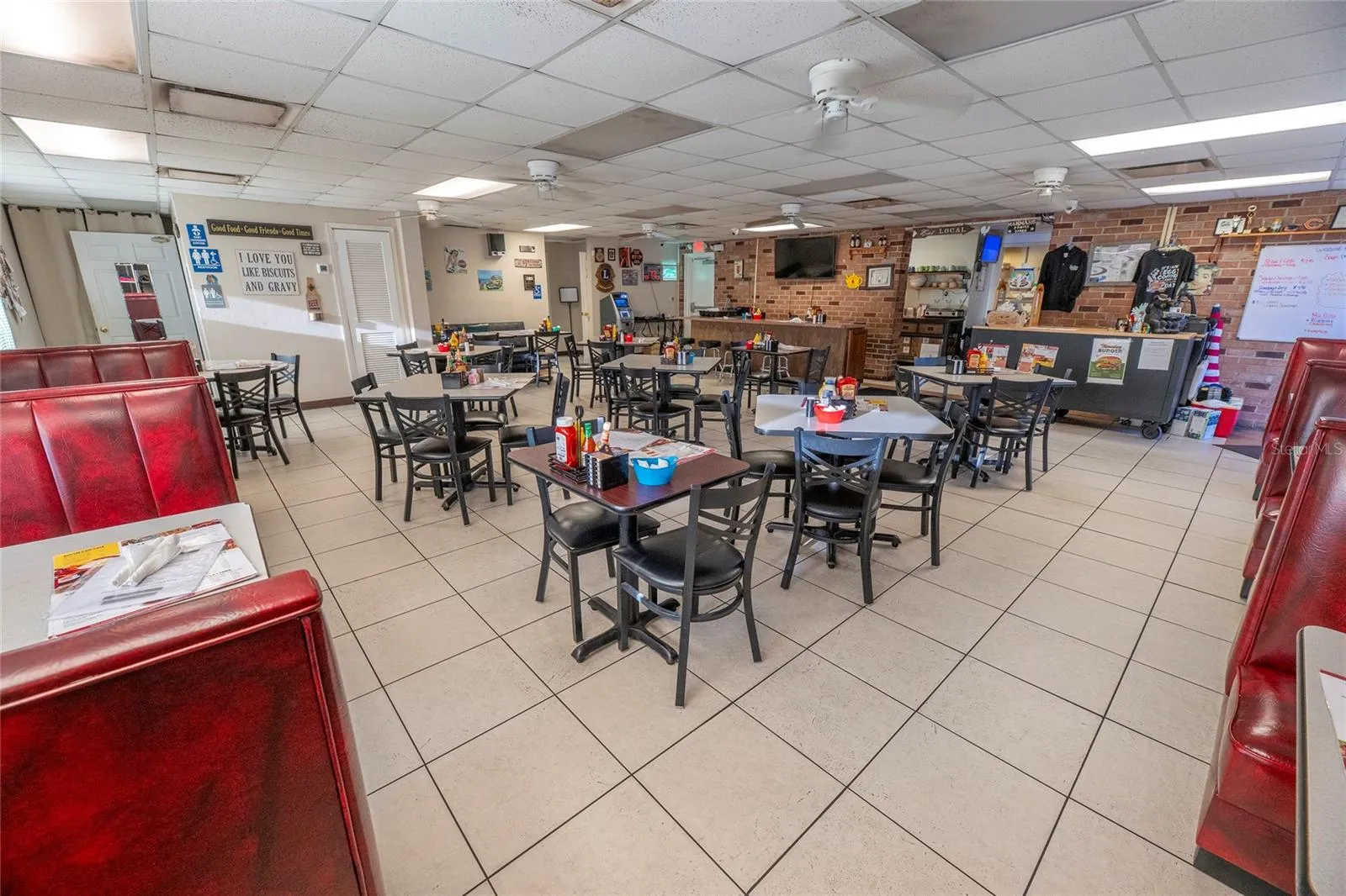 Main Dining Rm