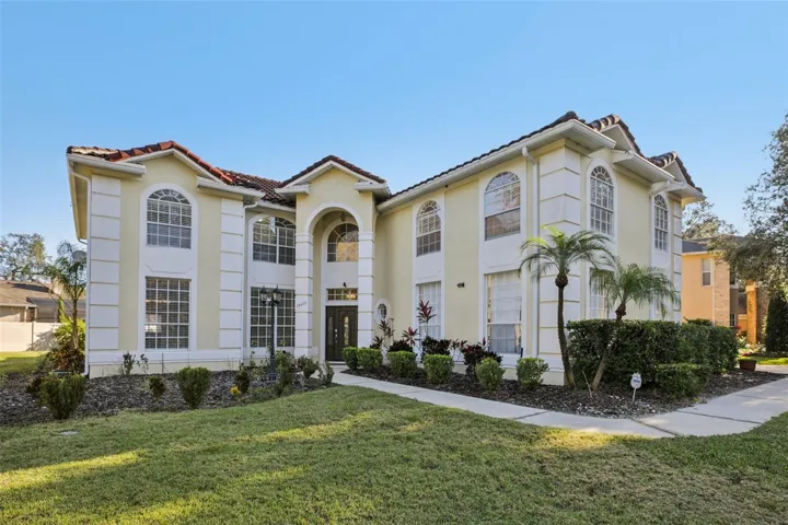 Grand curb appeal