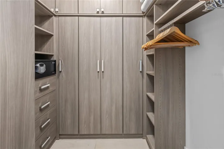 Primary Bedroom Closet