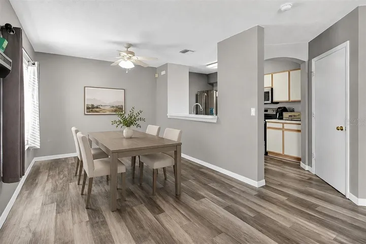 Diining-Virtually Staged