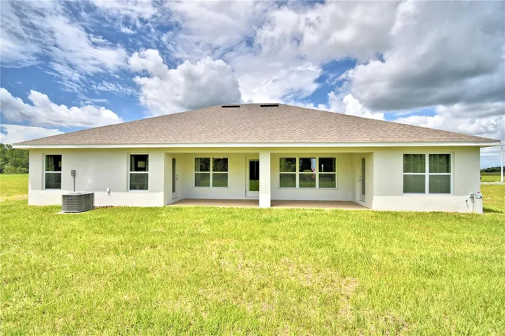 2169 EXAMPLE. NOT ACTUAL HOME. COLORS AND FINSHES MAY VARY