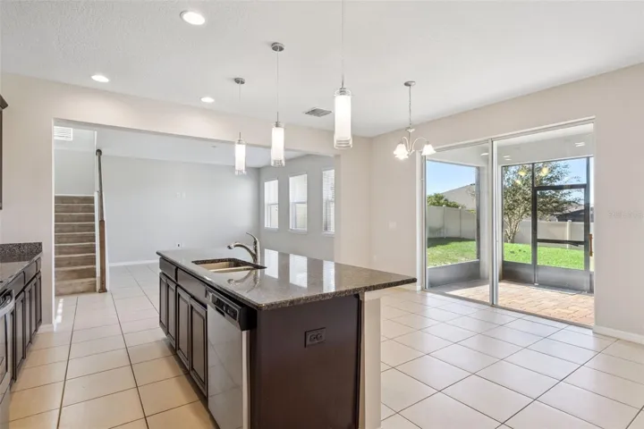 Kitchen/dinning area