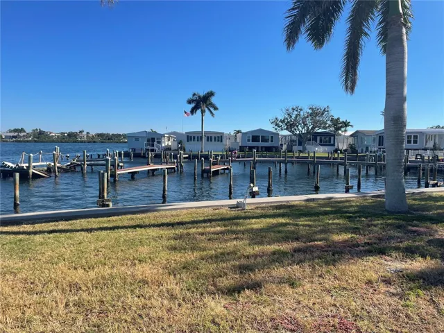 Fantastic Frontage on the Gulfshore Marina.  More photos to come