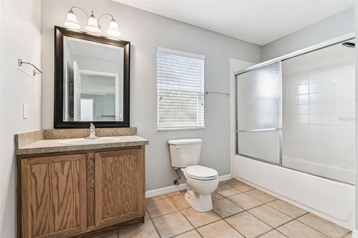 Upper Guest Bath