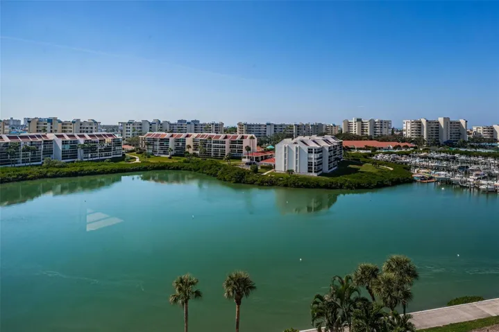 Penthouse Water View