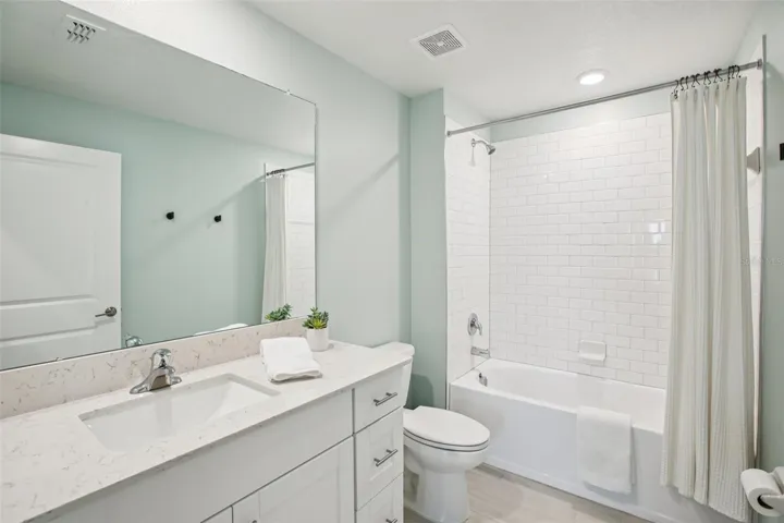 2nd Bathroom